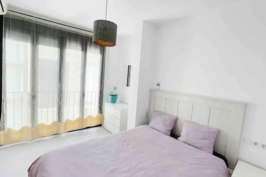 Stylish 2 Bedroom Apartment Next To Lamerced Plaza Malaga